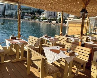 Hotel Kuc - Sveti Stefan