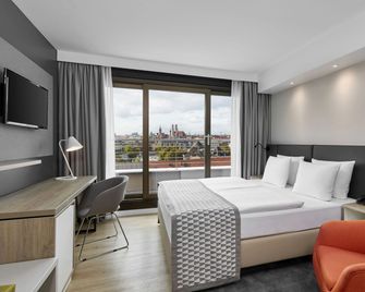 Holiday Inn Munich - City Centre By IHG - Múnich - Habitación