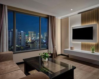 Caravan Hotel By Ehm - 金邊 - 客廳