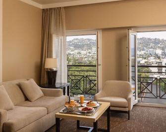 Sofitel Los Angeles at Beverly Hills - Los Angeles - Living room