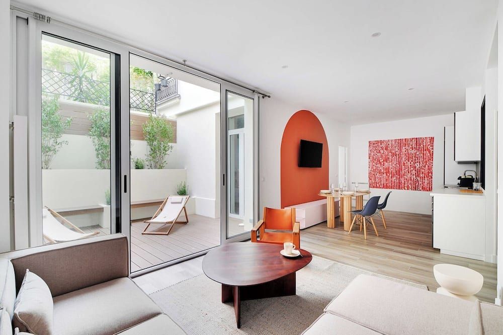 Charming apt with patio - 2BD4P - Monceau Park - باريس - غرفة معيشة