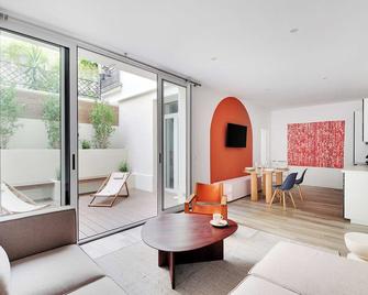 Charming apt with patio - 2BD4P - Monceau Park - París - Sala de estar