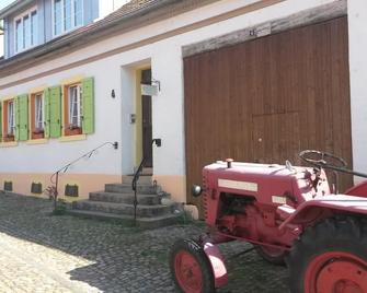 Ferienwohnung Sternenhof - Breisach am Rhein - Gebäude