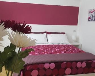 Bed And Breakfast Palazzo Natella - Салерно - Спальня