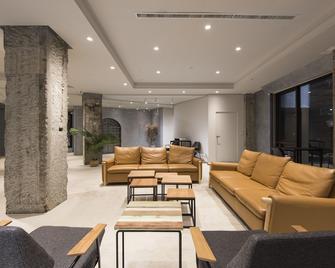 Sparrow Hotel - Taichung - Ingresso