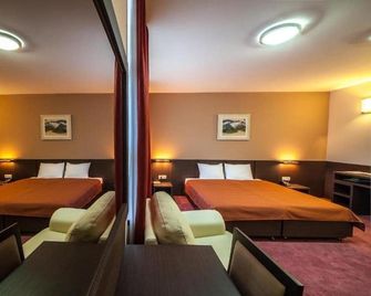 Hotel Terminus - Podgorica - Lounge