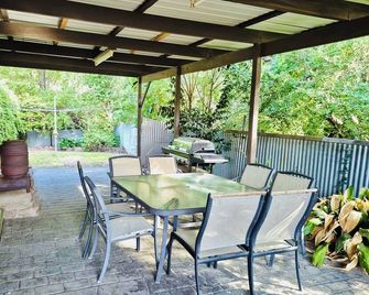 Wombat Cottage Albury - Glenroy - Patio