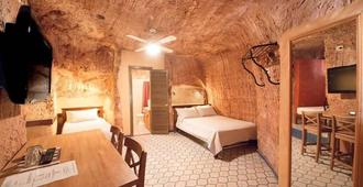 The Underground Motel - Coober Pedy - Bedroom