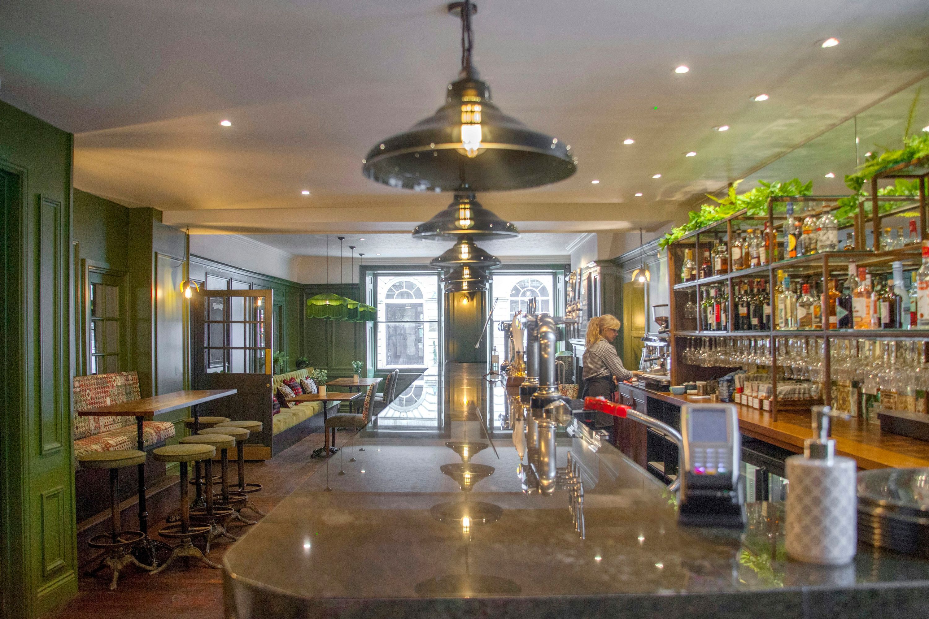 The King's Arms - Dorchester - Bar