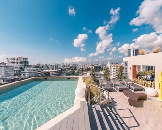 Flat in Piantini With Breakfast Included 203 - 聖多明各 - 游泳池