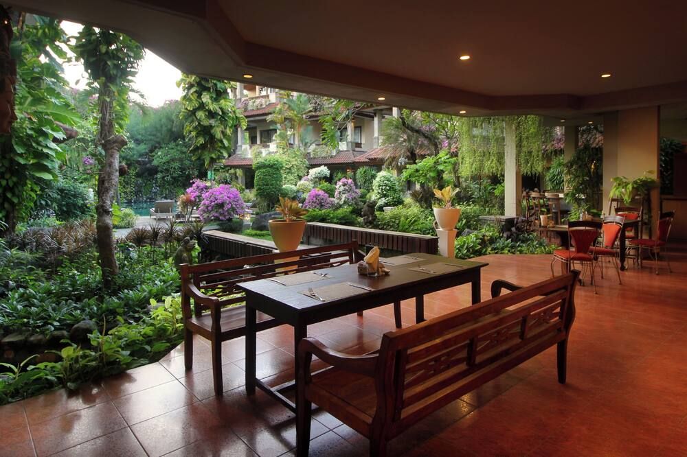 Parigata Resort & Spa - דנפסאר - פטיו