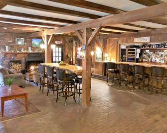 The Quechee Inn at Marshland Farm - Quechee - Bar