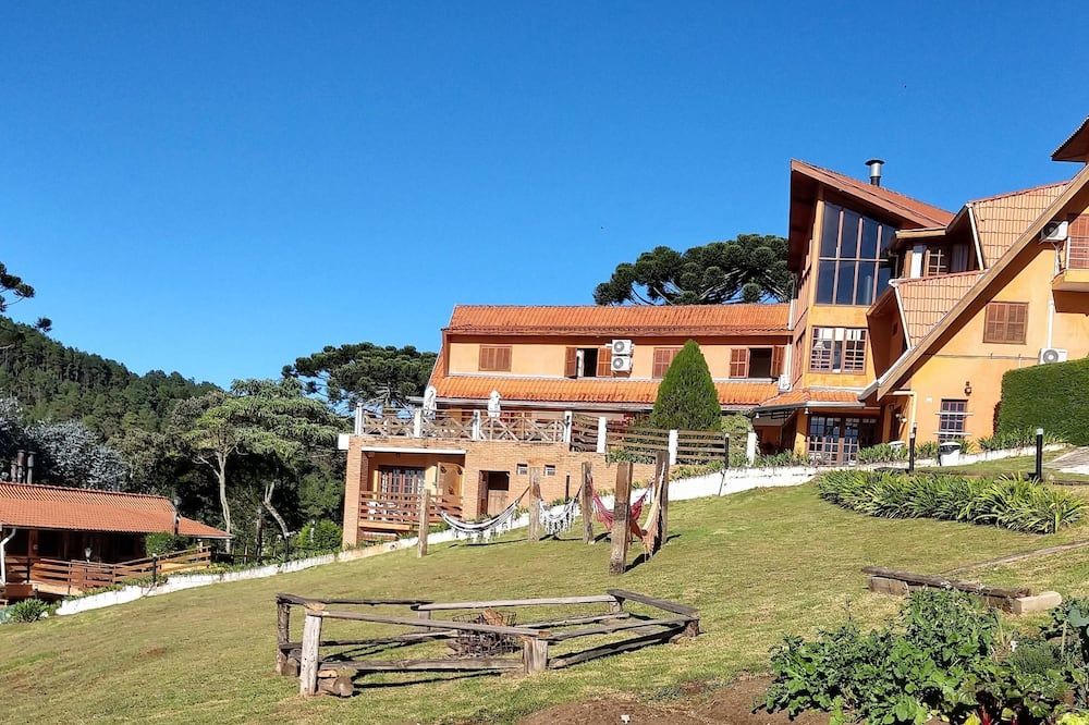 Alpenhaus Pousada - קמפוס דו ג'ורדאו - בניין