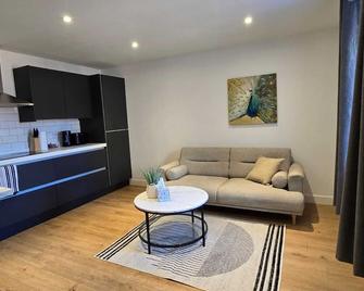 Nairn Nights - Nairn - Sala de estar