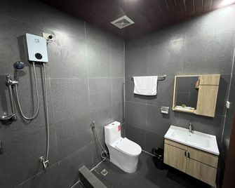 Rossa Hotel - Angeles City