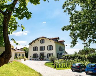 Hôtel Villa la Renaissance - ביון - בניין