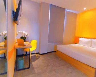 Rumaruma Farvet Residence @ Ambon - Ambon - Chambre