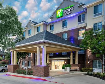 Holiday Inn Express Hotel & Suites Dallas - Grand Prairie I-20, An IHG Hotel - Grand Prairie - Rakennus