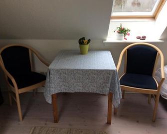 Bed And Breakfast - Stakdelen 47 - Marslev - Comedor