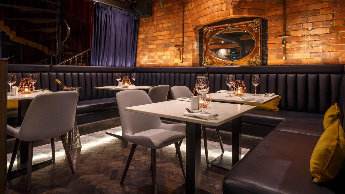 Velvet Hotel