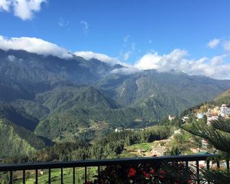 Sapa Hills Hotel - Sa Pa - Balcony
