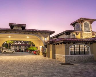 Best Western Historical Inn - סנט אוגוסטין - בניין