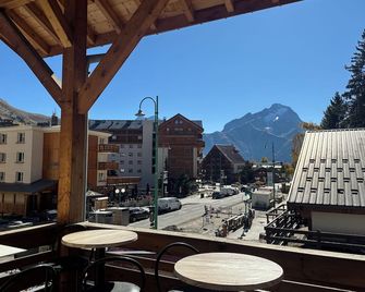 Hotel Le Cairn - Les Deux-Alpes - Balcony