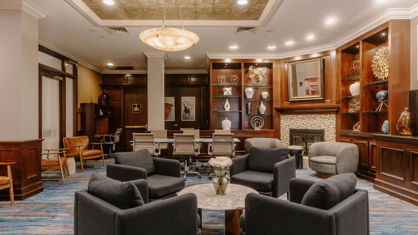 Club Quarters Hotel Faneuil Hall, Boston