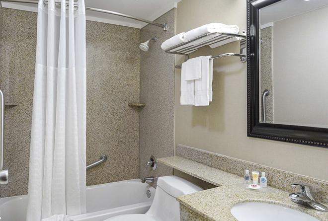 Quality Inn 81 9 7 Winchester Hotel Deals Reviews Kayak