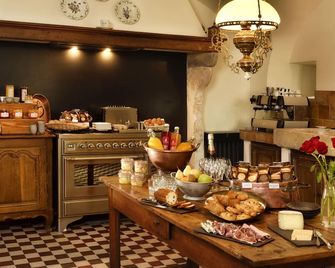La Ferme Chapouton - Teritoria - Grignan - Buffet