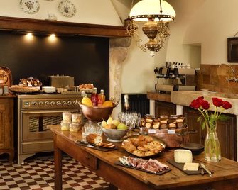 La Ferme Chapouton - Teritoria - Grignan - Buffet