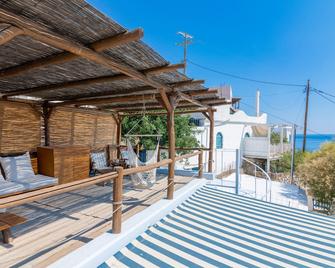 The coziest seaview lounge in South Crete! - Agios Ioannis - Balcón