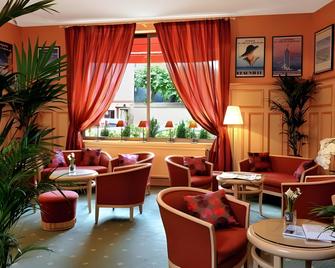 Inter-Hotel Deauville Continental - Deauville - Σαλόνι