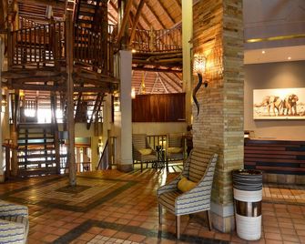 Victoria Falls Safari Lodge - Victoria Falls - Lobi