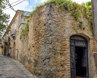Palazzo Candida B&B - Gerace - Outdoor view
