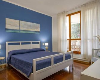 Apartment Anna-1 by Interhome - San Vincenzo - Bedroom