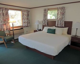 Rock Ledge Motel - Alexandria Bay