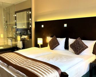 Hotel Lumière an der Messe - Франкфурт - Спальня