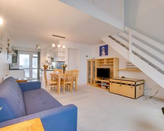 41 St Nicholas Court - St. Ives - Wohnzimmer
