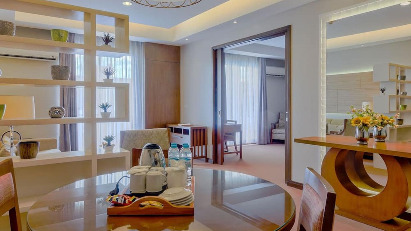 Mansion Garden Hotel