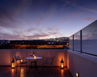 Aliter Suites - Fira - Balkon