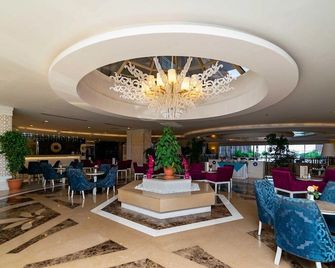 Seamelia Beach Resort Hotel & SPA - Side - Lobby