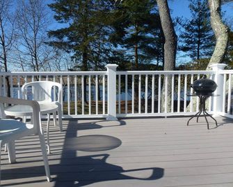 1 bedroom apartment on the water - Old Lyme - Balcón