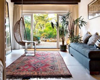 be&be castlemaine - Castlemaine - Living room