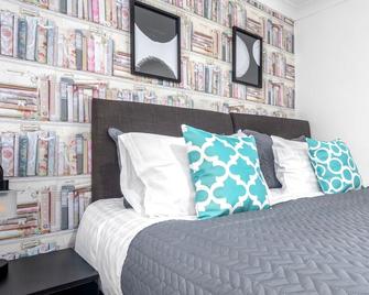 Berwick Apartment By Klass Living Coatbr - Coatbridge - Bedroom