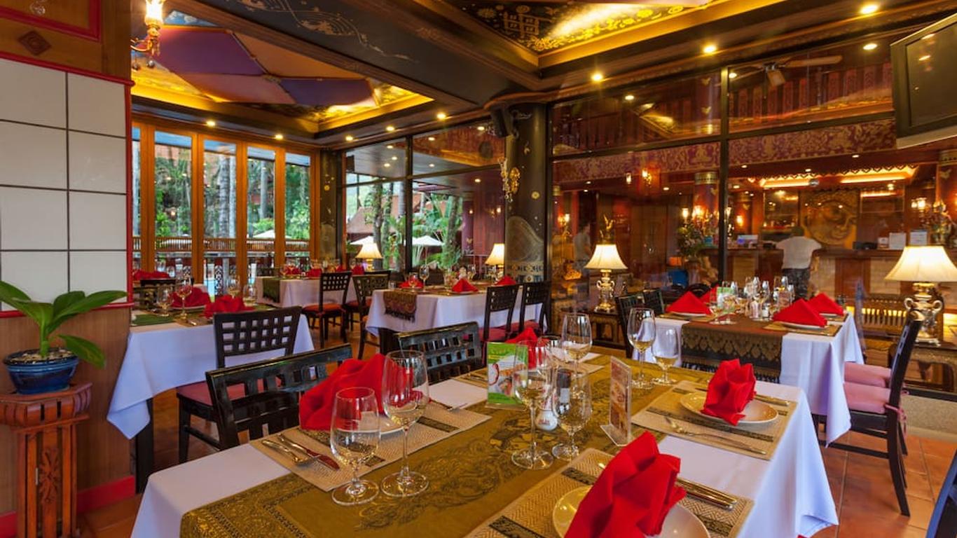 Royal Phawadee Village Patong - 2 Minutes walk to the beach