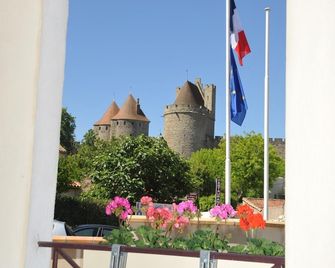 Hotel Espace Cite - Carcassonne - Parveke