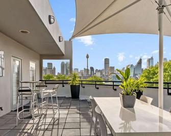 Sydney Potts Point Central Apartment Hotel - Sydney - Balcony