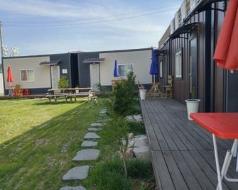 Hongseong Nemo Pension - Hongseong - Patio