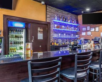 Quality Inn Perry - Forsyth - Bar
